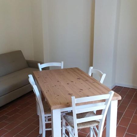 Montevecchio Apartments Montopoli in Val dʼArno Exteriör bild