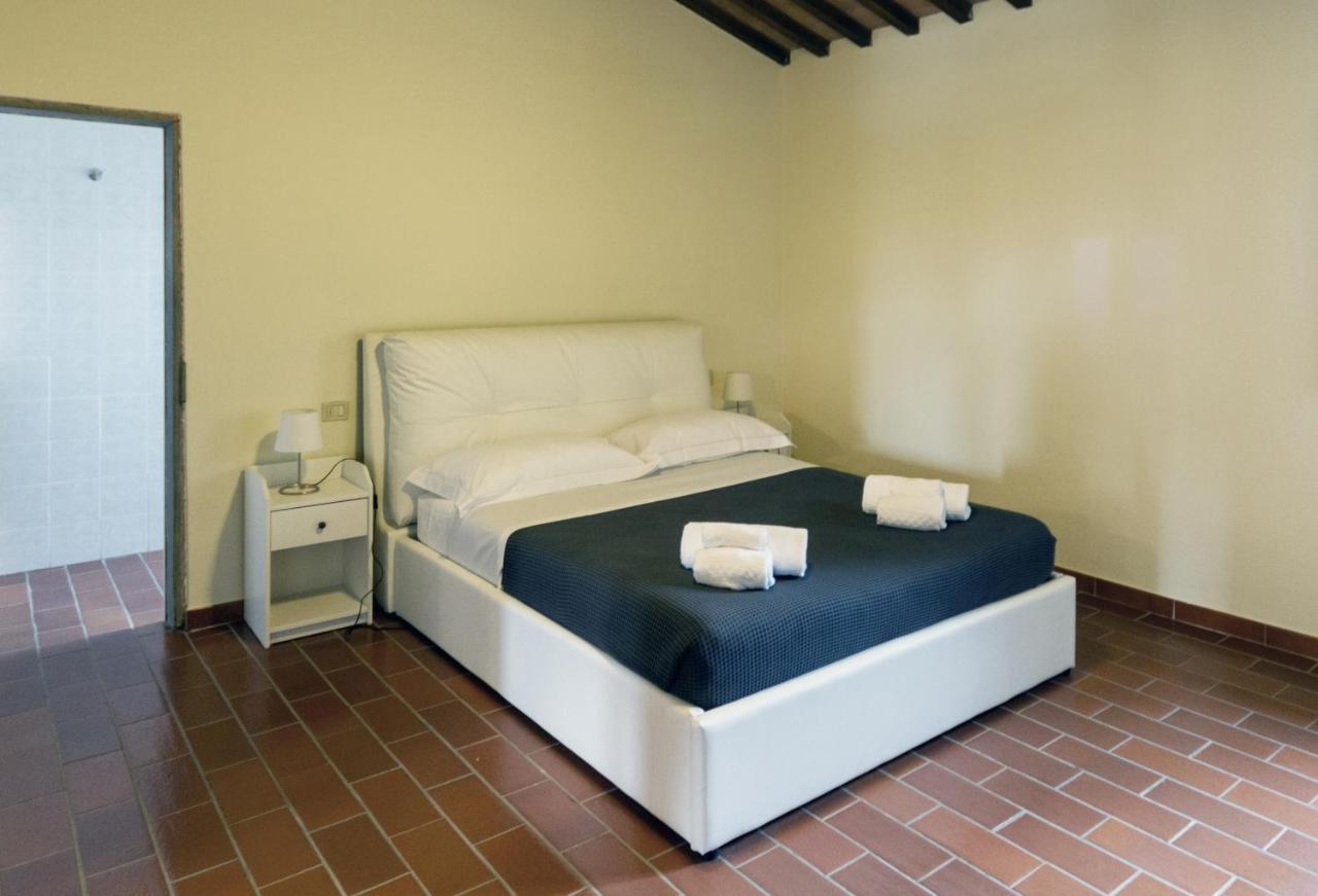 Montevecchio Apartments Montopoli in Val dʼArno Exteriör bild