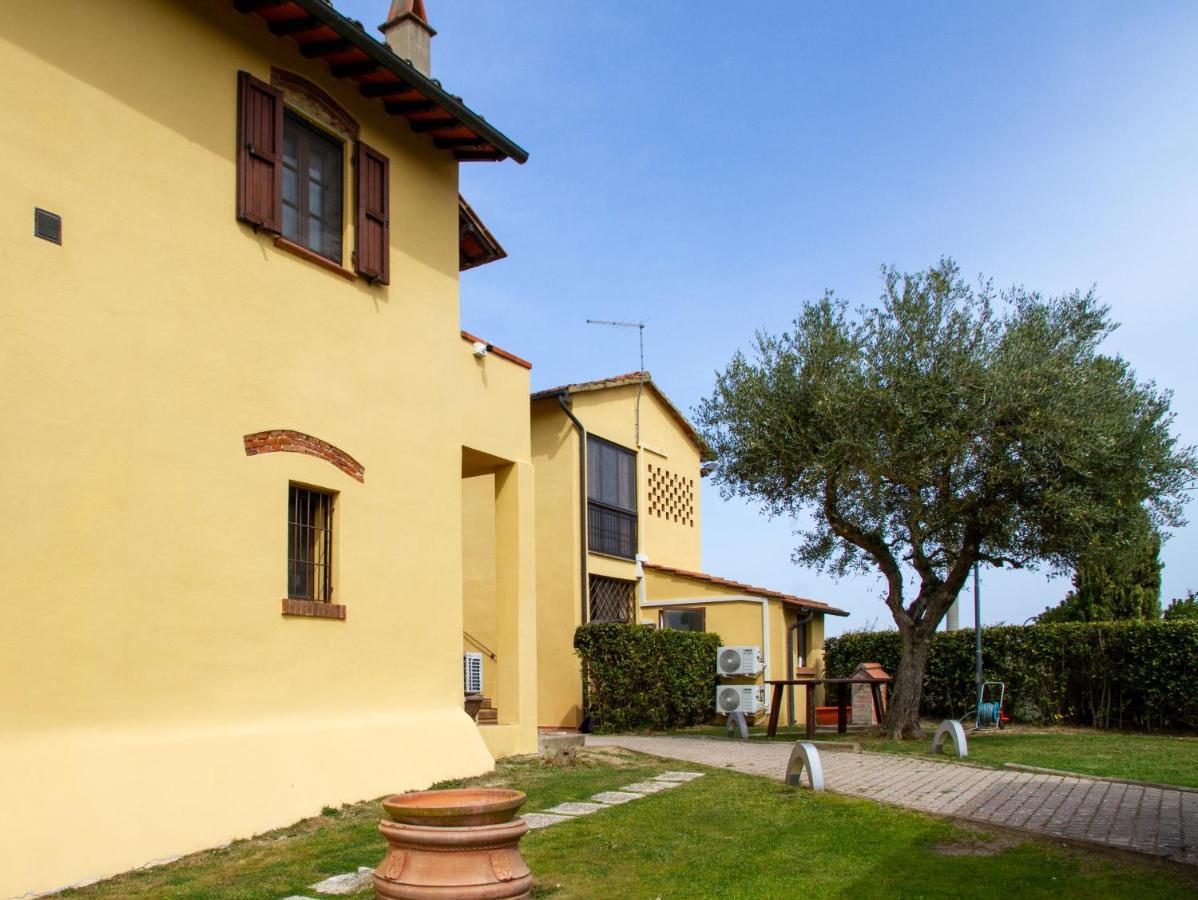 Montevecchio Apartments Montopoli in Val dʼArno Exteriör bild