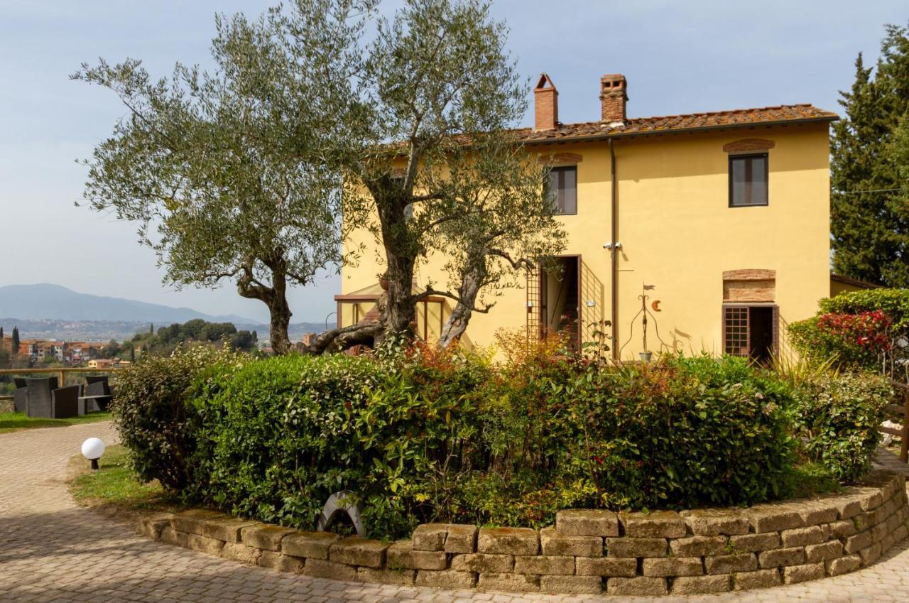 Montevecchio Apartments Montopoli in Val dʼArno Exteriör bild