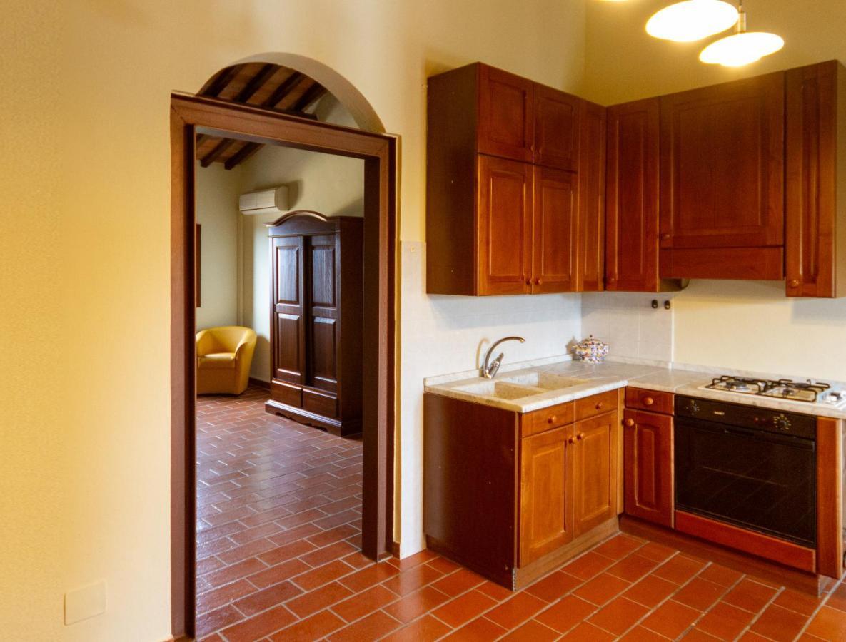 Montevecchio Apartments Montopoli in Val dʼArno Exteriör bild
